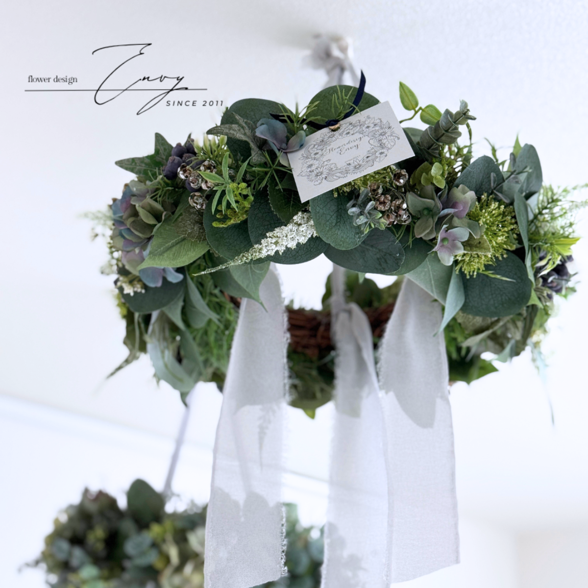 アーティフィシャルフラワー｜フェイクグリーンのリース｜フェイクグリーンのフライングリース｜ユーカリのリース｜おしゃれ