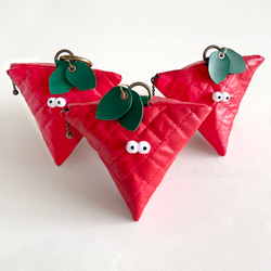 かわいいが止まらない！いちごの作品｜ハンドメイド、手作り通販