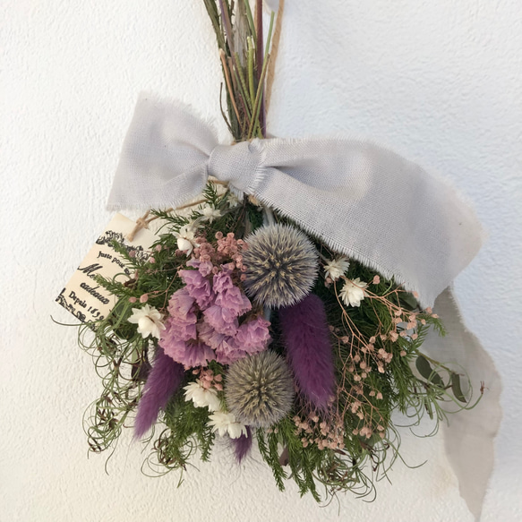 ドライフラワーミニブーケ　パープル❁ 春　プレゼント　スワッグ　花束　ラッピング　 2枚目の画像