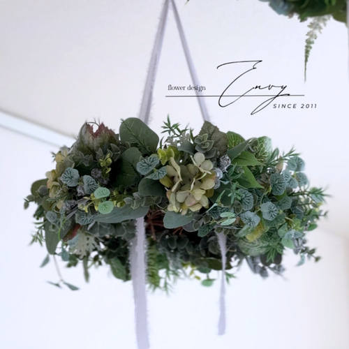 枯れない花の吊り下げ造花リース｜フェイクグリーン×アーティ