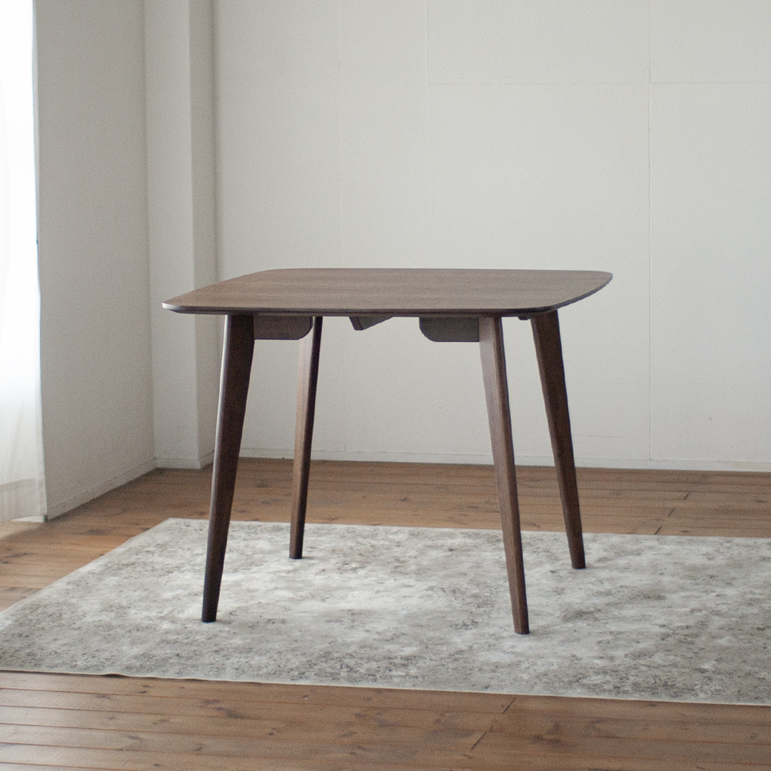 ウォルナット材のスクエアダイニング［90cm] 正方形 四角 90cm角 天然突板 日本製