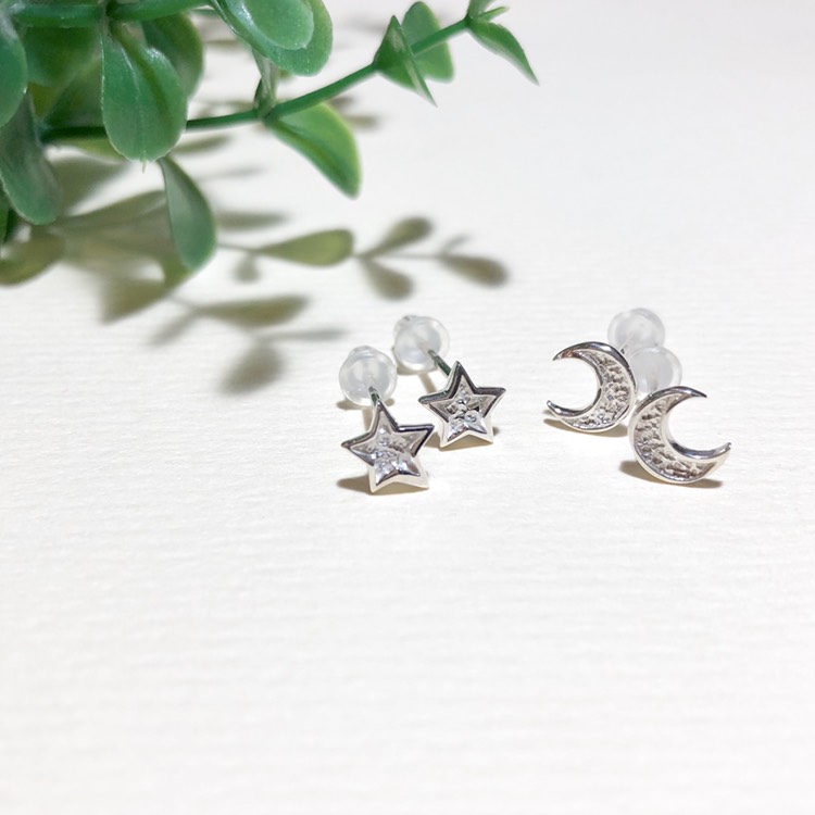 純銀製＊星のピアス　月のピアス