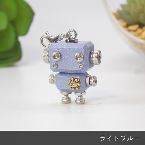 mic pico カラーモデル 木と金属のロボットチャームキーホルダー