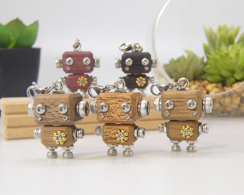 mic pico ナチュラルモデル（無塗装） ロボットキーホルダーチャーム