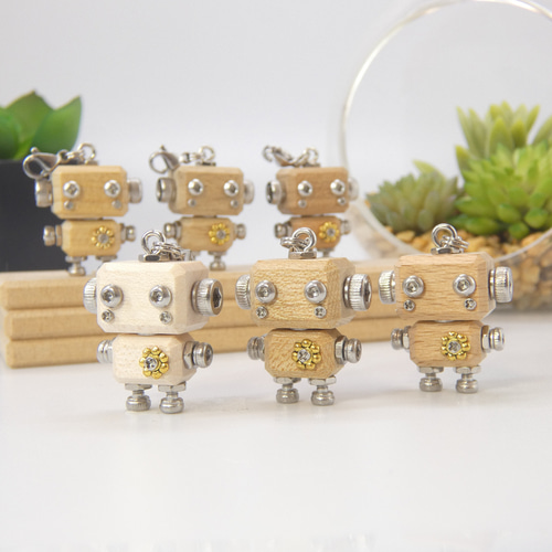 mic pico ナチュラルモデル（無塗装） ロボットキーホルダーチャーム