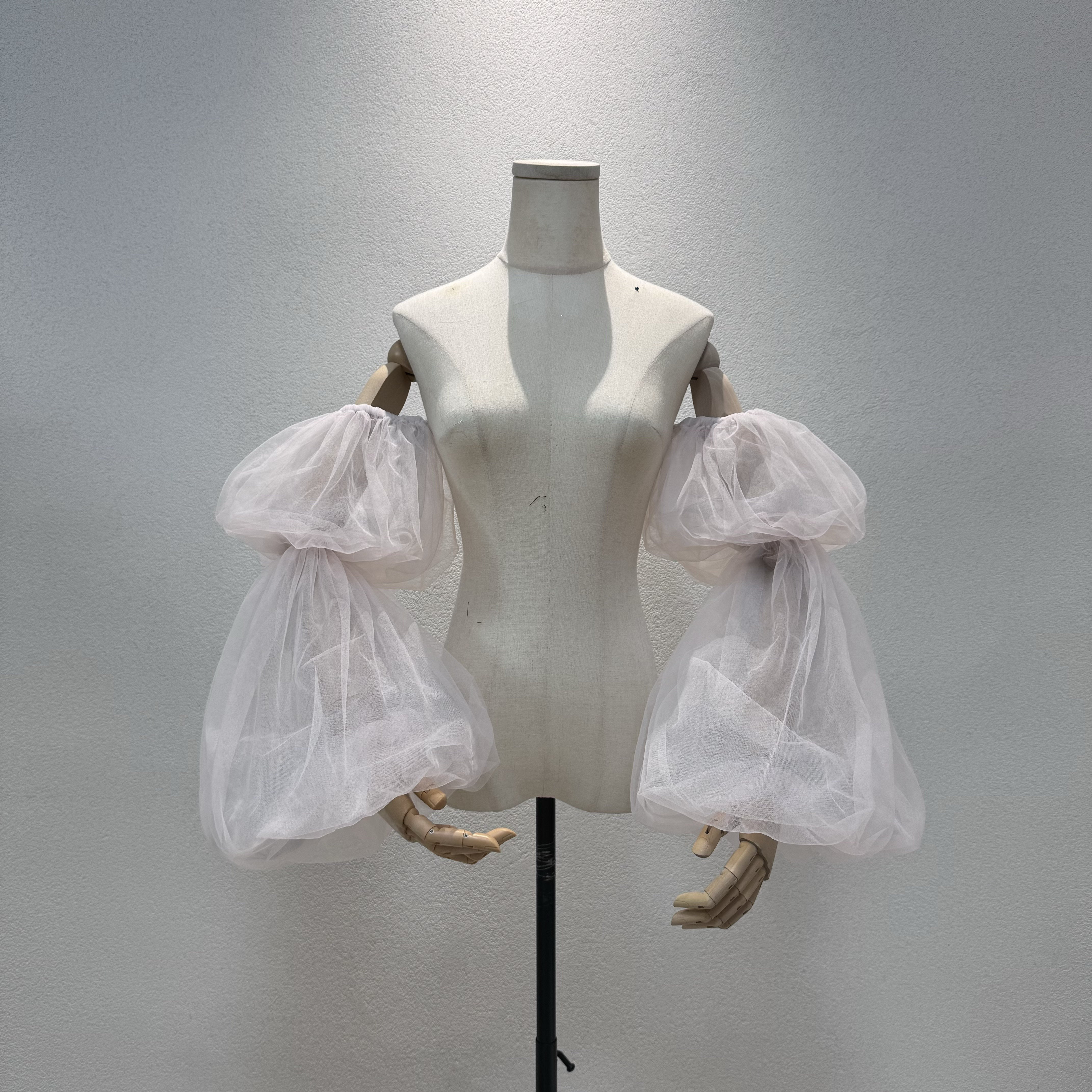 送料無料　可愛いピンクブルー　二の腕を隠せる　オフショルダー付け袖　ふんわりチュール　ボリューム　お色直し　サイズオーダ