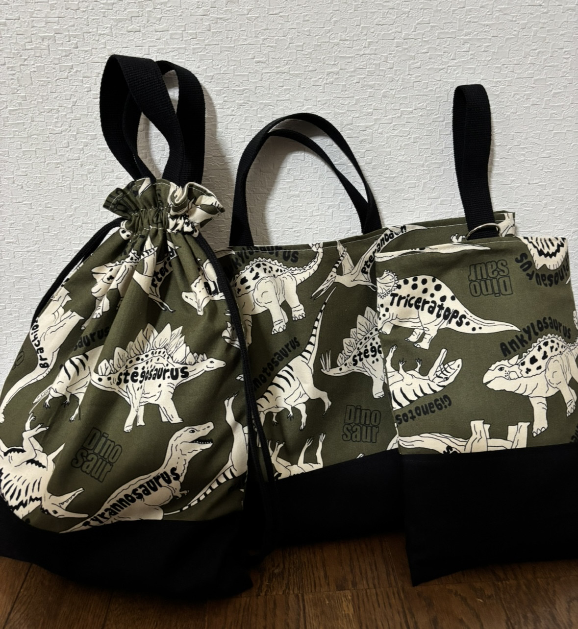 ★入園、入学★レッスンバッグ、お着替え袋、シューズ袋セット　K