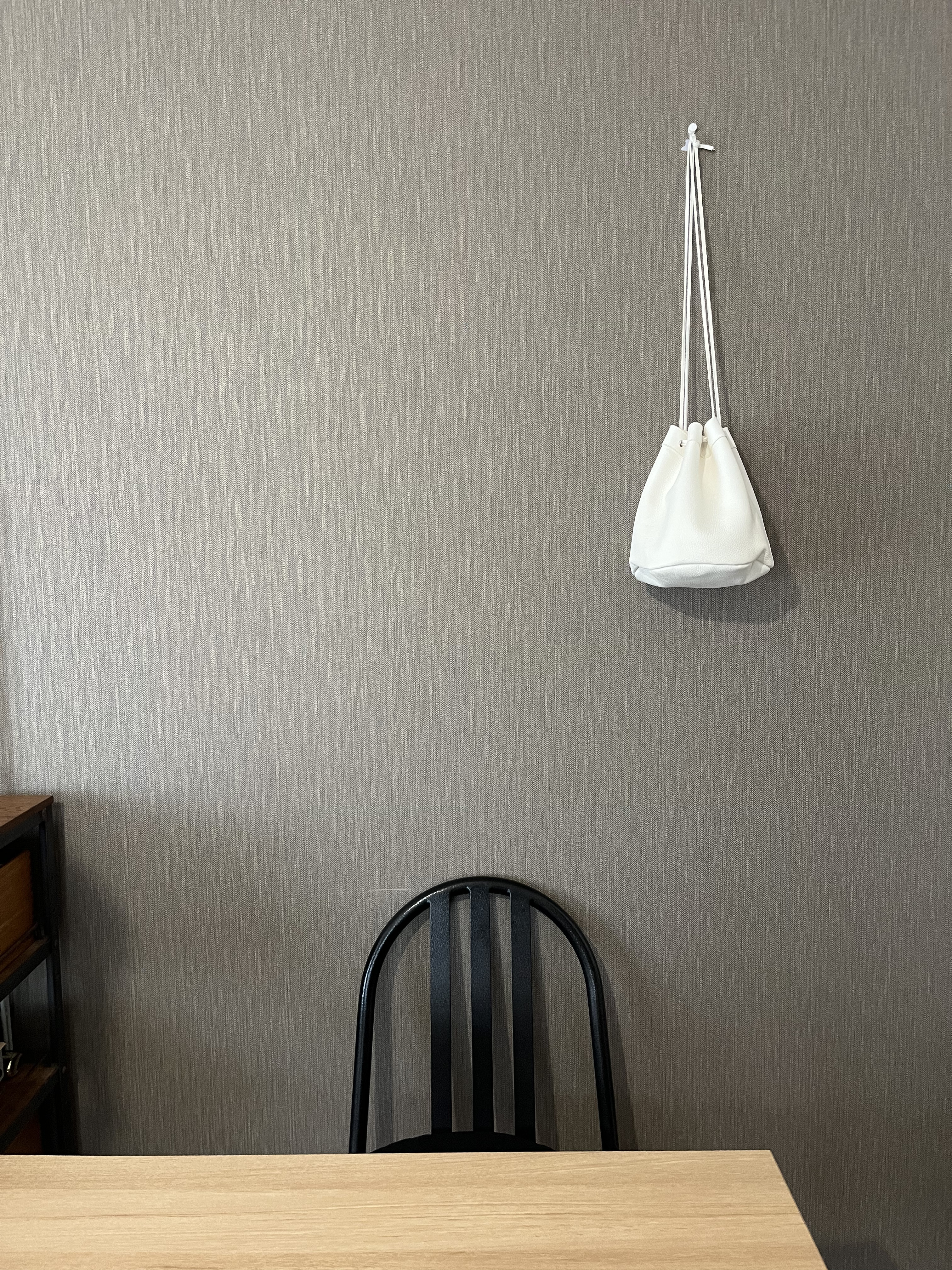 鹿革巾着バッグ　白