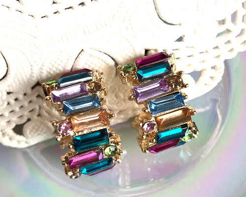 アンティーク ビンテージ 70s 80s ビーズ フリンジ ピアス 希少 美品 ピアス 古代エジプト 女王 個性的なデザイン 高級感 気品