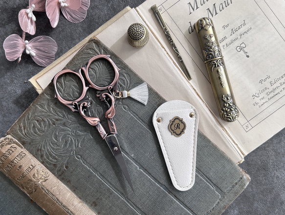 イニシャル入りヴィンテージデザイン糸切ハサミ＆ケース 18枚目の画像