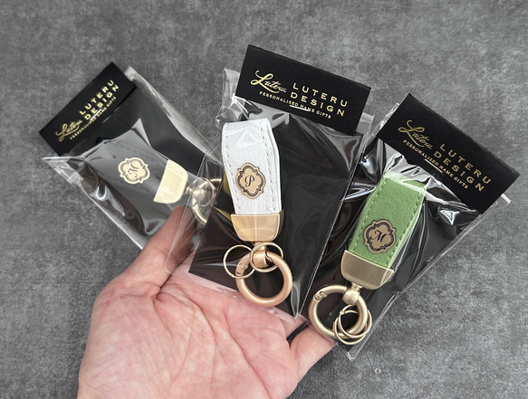 イニシャル入りレザーキーホルダーMINI 11枚目の画像