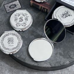 【イニシャル＆名入れ】コンパクトミラー 16枚目の画像