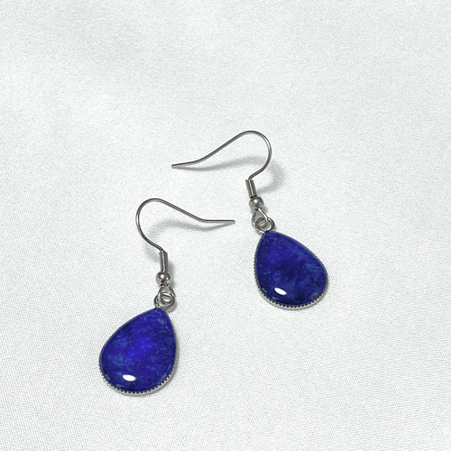 近江瑠璃細工『青の花しずく』あおばなのピアス【草津あおばな会認証