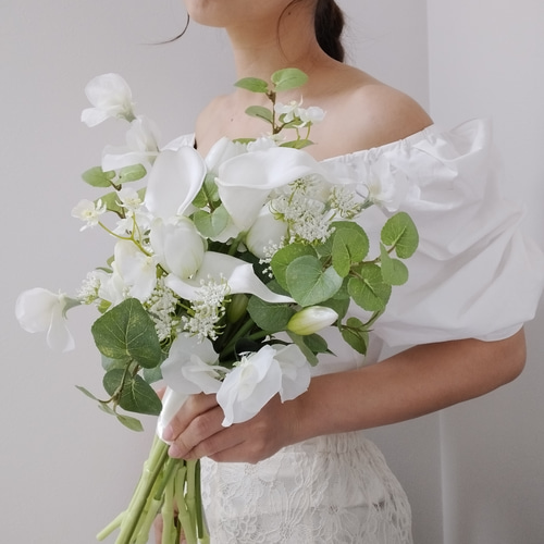 ♡ホワイトグリーンのナチュラルブーケ♡ 〜憧れのヨーロッパウェディング風に〜 ♡ホワイトグリーンのナチュラルブーケ♡ 〜憧れのヨーロッパ