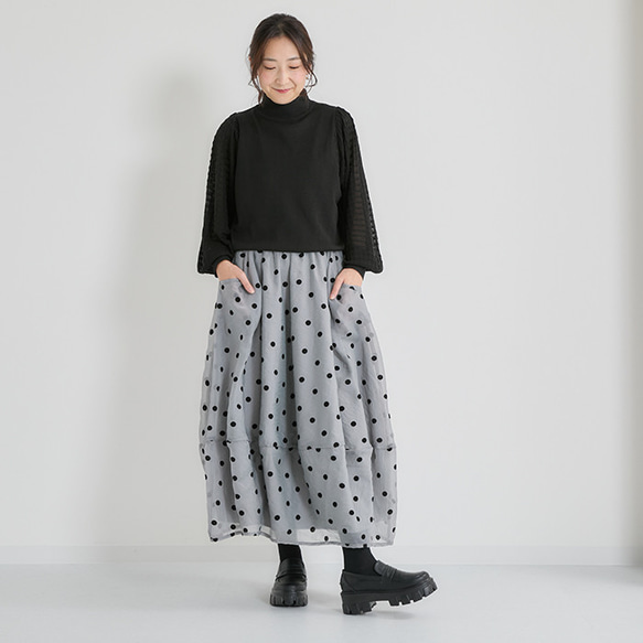 下半身のお悩みを解決♪ロングシーズン着回せる ドットシアーバルーンスカート 25032 3枚目の画像
