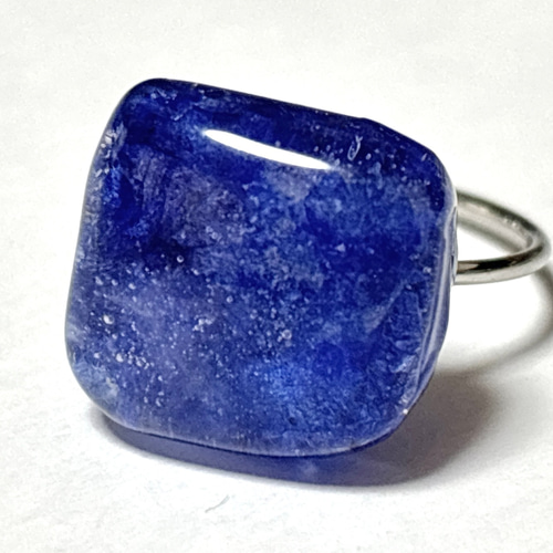 水色のハンドメイドリング 青 - 指輪・リングの人気通販 | minne byGMOペパボ 国内最大級の