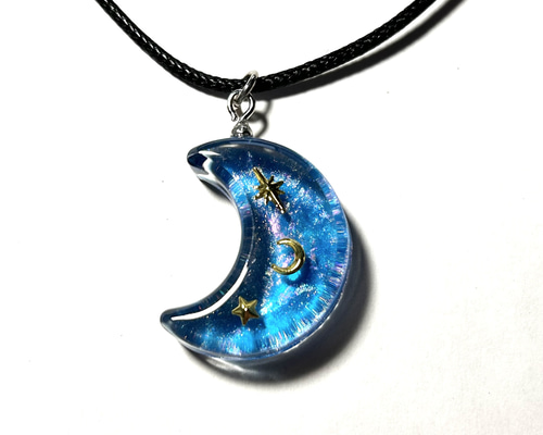 ハンドメイドレジン ネックレス ペンダント 宇宙 月 ネックレス