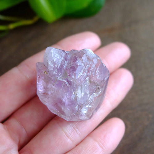 アメジストカテドラル原石（アマダガスカル産）約32×31×22mm 鉱物