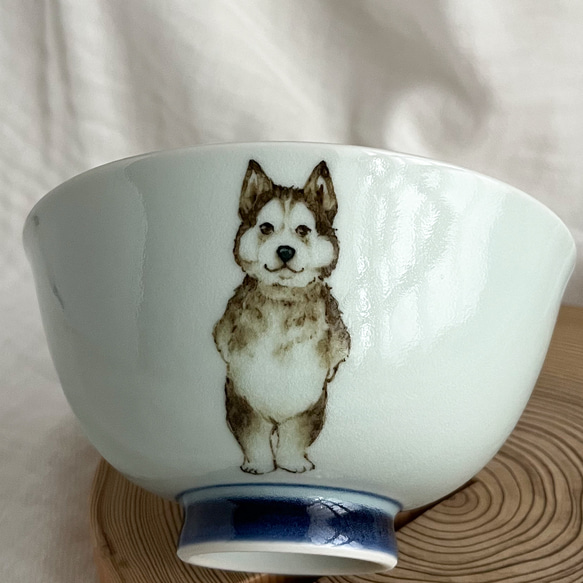 チコロット❤️すべて手描き❤️染付け❤️ご飯茶碗❤️シベリアンハスキー❤️Lサイズ❤️汁椀にもなる❤️再販受付します 8枚目の画像
