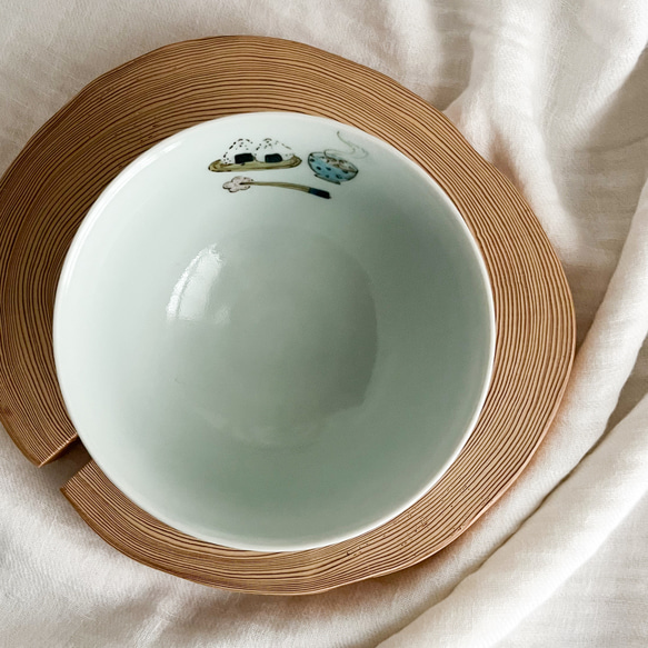 チコロット❤️すべて手描き❤️染付け❤️ご飯茶碗❤️バーニーズマウンテンドッグ❤️Lサイズ❤️汁椀にもなる❤️再販受付 5枚目の画像