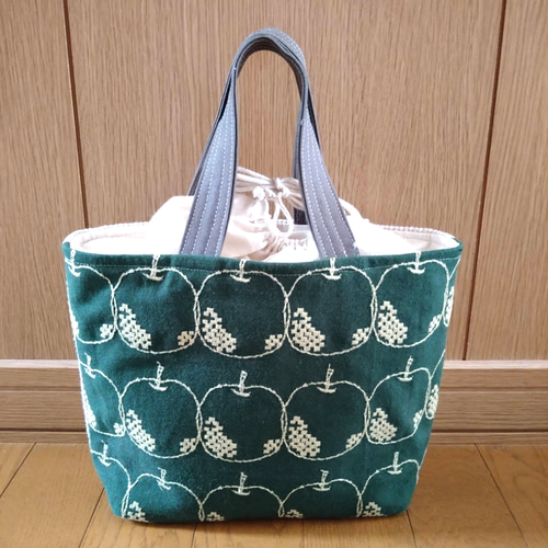 ミナペルホネン生地使用の 巾着つきトートバッグ トートバッグ Vanilla