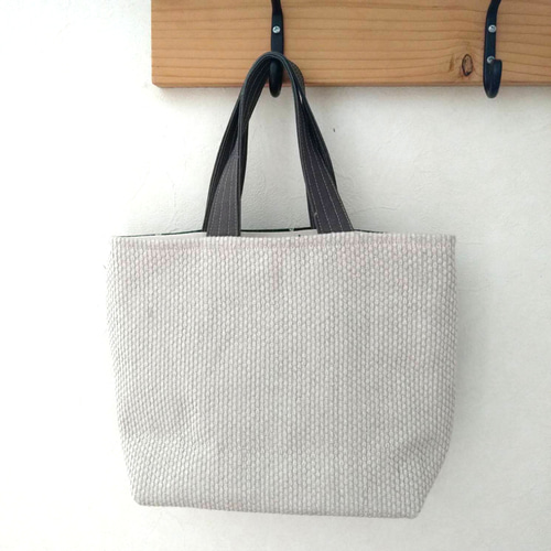 ミナペルホネン生地使用の 巾着つきトートバッグ トートバッグ Vanilla