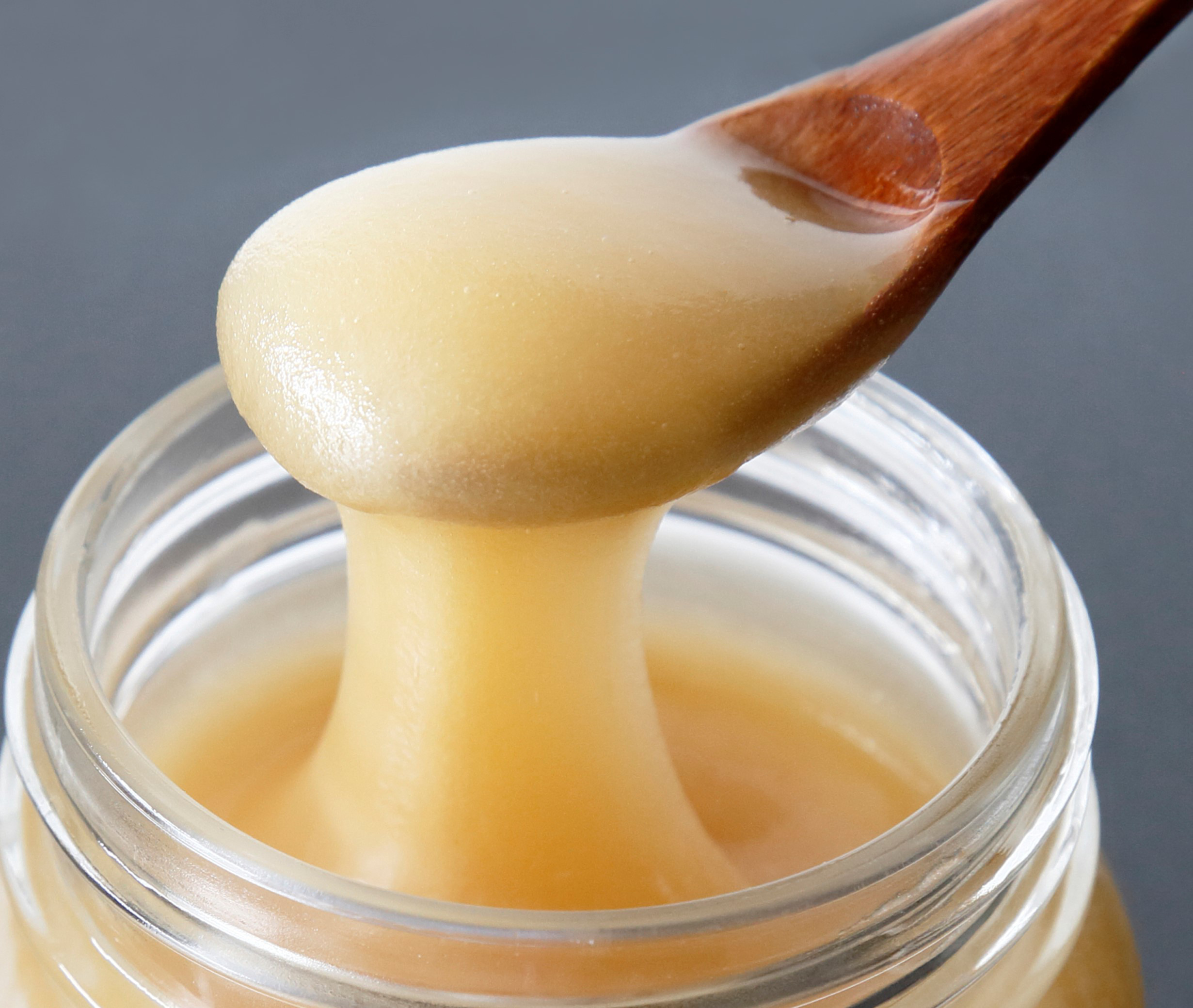 【マウンテンハニー　Lサイズ】シルクロードの天空の国キルギスから非加熱・天然　喉のイガイガにマウンテンハニー