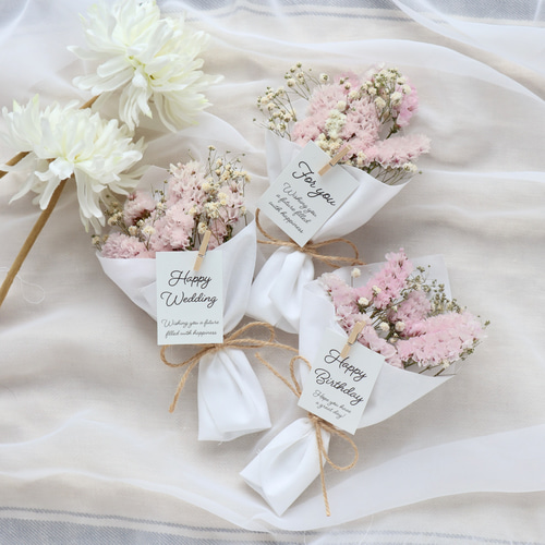 ほんのり桜色！かすみ草とスターチスの小さなドライフラワーブーケ