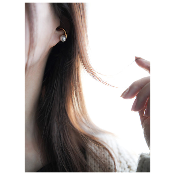 金属アレルギー対応★一粒パールのイヤーカフ（シルバーカラー） 5枚目の画像