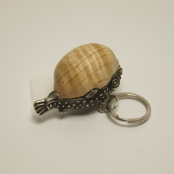 フグ　カーリーメープル（木材）ピューター（金属）キーホルダー、ペンダント、バッグチャーム、置物 10枚目の画像