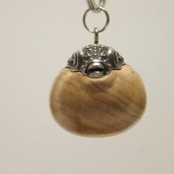 フグ　カーリーメープル（木材）ピューター（金属）キーホルダー、ペンダント、バッグチャーム、置物 4枚目の画像