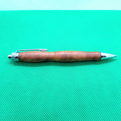 ケヤキの木軸ボールペン 3枚目の画像