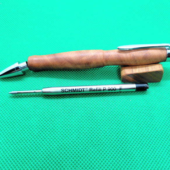 ケヤキの木軸ボールペン 7枚目の画像