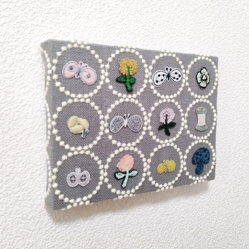 ファブリックパネル ミナペルホネン インテリア チョウチョ タンバリン