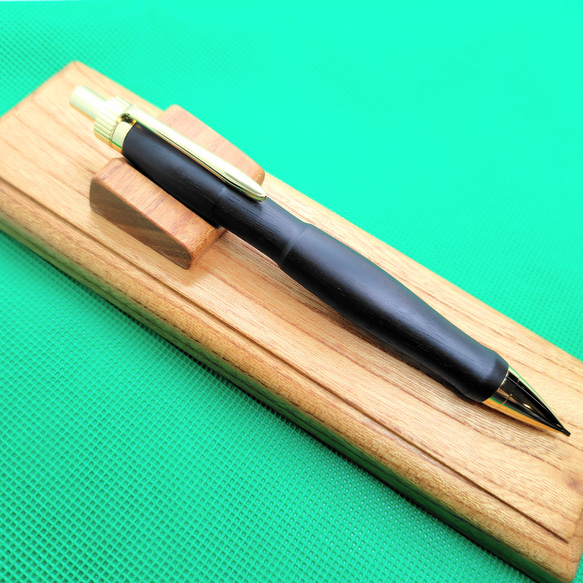 【※お取置品】黒檀の木軸シャーペン0.5ミリ 1枚目の画像