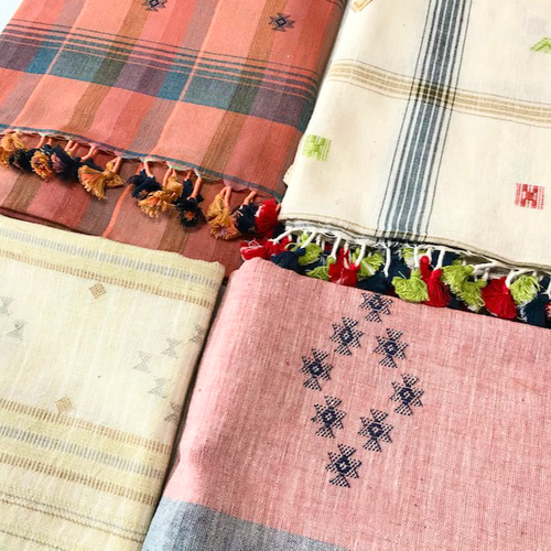CALICO キヤリコ　ストール　カディ　手織り　刺繍　インド手仕事　未使用 CALICO キヤリコ ストール カディ 手織り 刺繍 インド手仕事 未使用