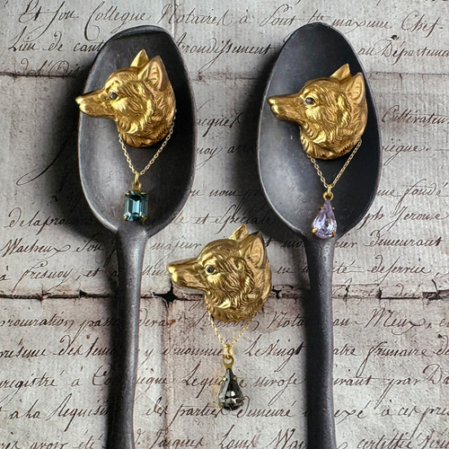 ANIMAL NOBLE》オオカミ真鍮ヴィンテージビジュー【インディアン