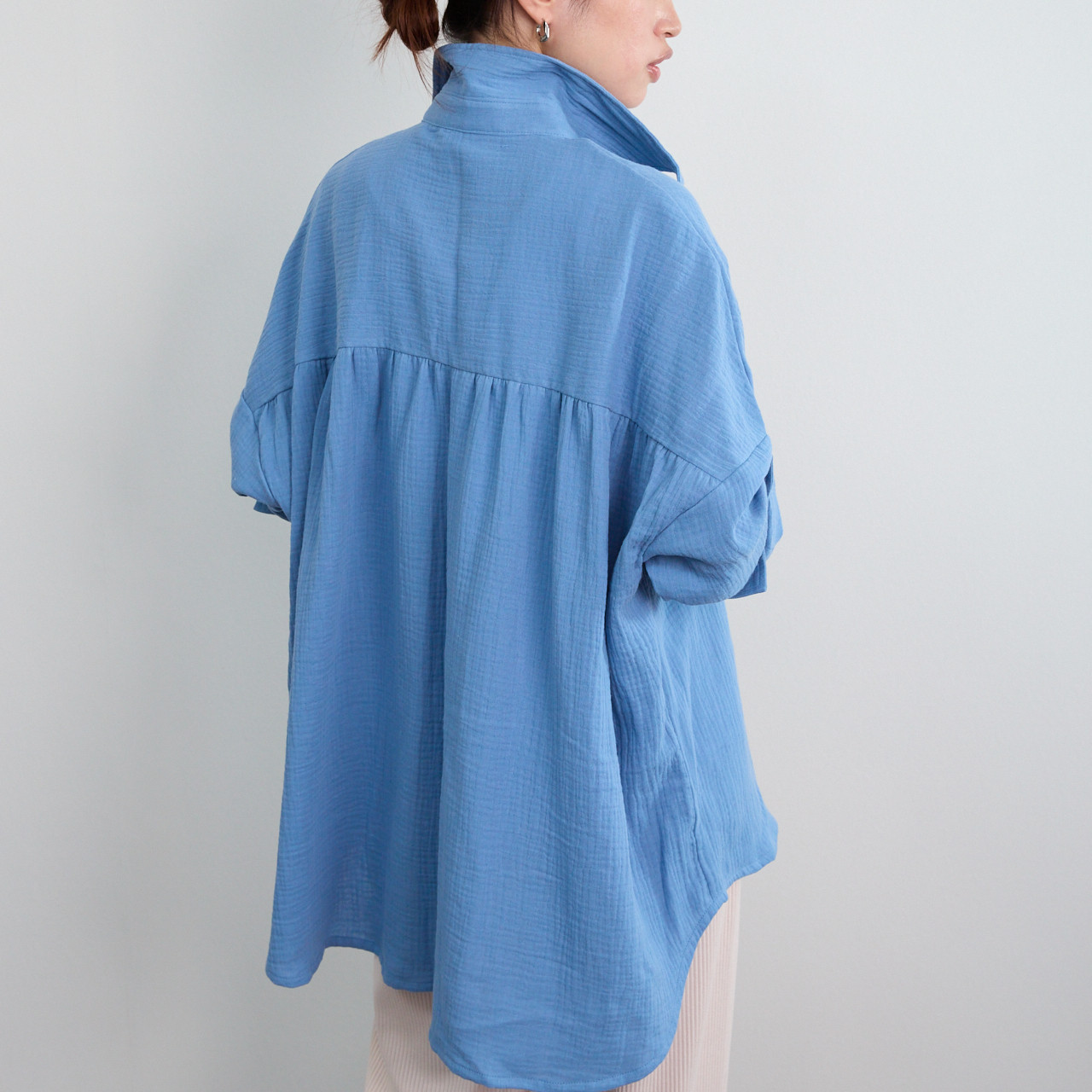 通気性良く肌触りが優しい✨楊柳ダブルガーゼ シャツ 長袖　スカイブルー　0699BL