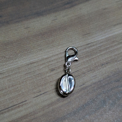 トラベラーズノートを飾るコーヒー豆チャーム【シルバー】 3枚目の画像