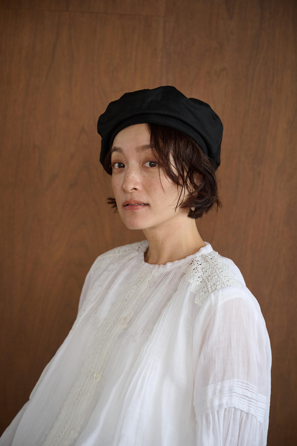 幅広いシーンで活躍可能麻のブラウス　ラミーブラウス　レース切替　250217-1 6枚目の画像