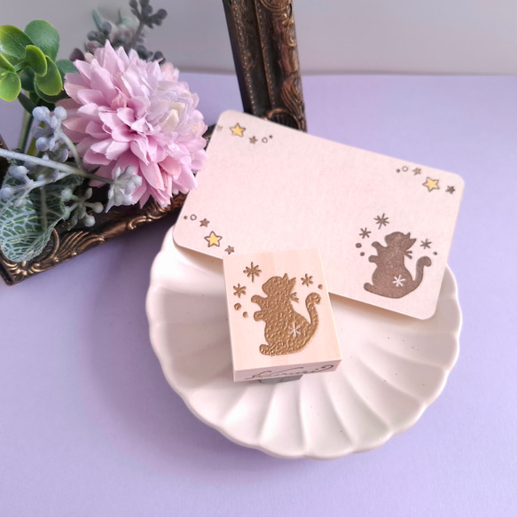 【幸運のかぎしっぽ猫】はんこ　スタンプ　ゴールド　金 3枚目の画像