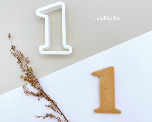 4a1849b46817a0103389d78db369d9