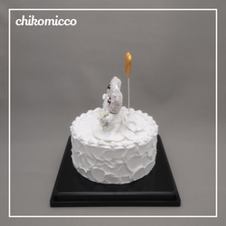 クレイケーキ＊永遠の愛を誓うホワイトウェディングケーキ 4枚目の画像