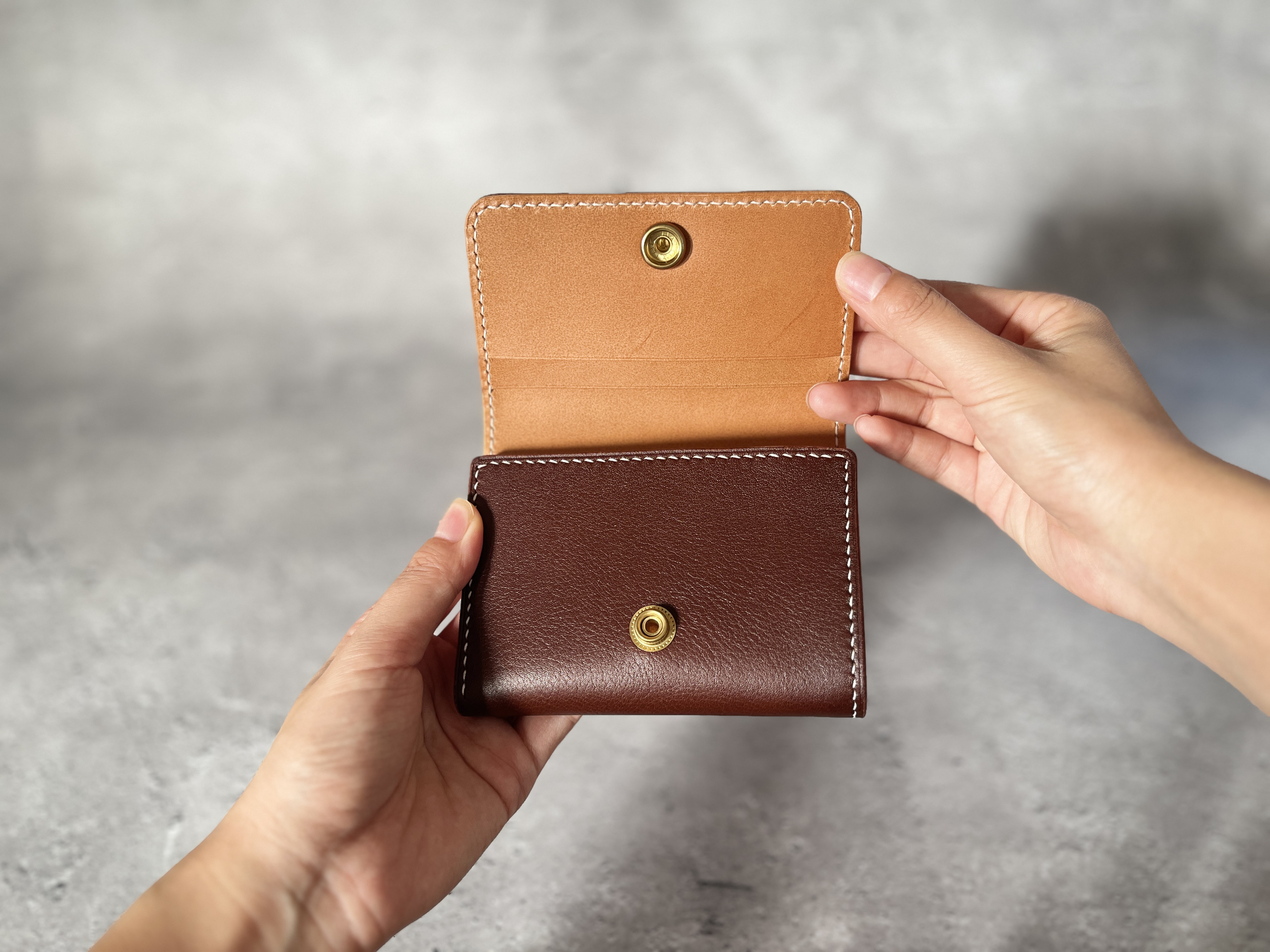 【本革】財布・三つ折りコンパクト［インディゴ・ブルー］