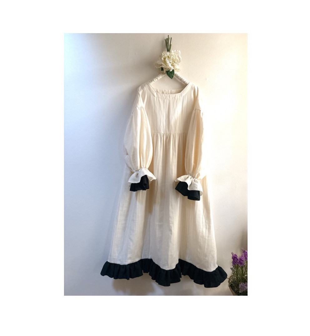 新作❤️フリルたっぷり❤️スクエアネック❤️バルーン袖ギャザーワンピース❤️バイカラー❤️ダブルガーゼ❤️カスタム対応