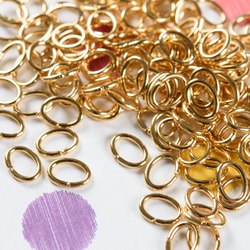 (ss-00069)サージカルステンレス 316 Cカン ゴールド 3×4mm 100個 ステンレス パーツ 1枚目の画像