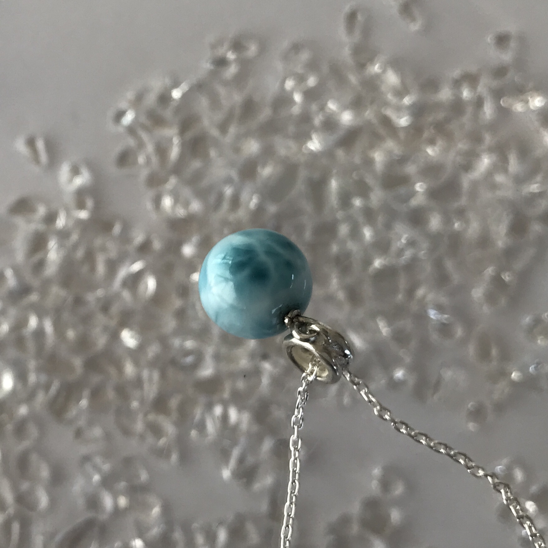 イルカのいる海 ラリマー ビーズの一粒ペンダント【送料無料】iruka136 【チェーンは別売り】