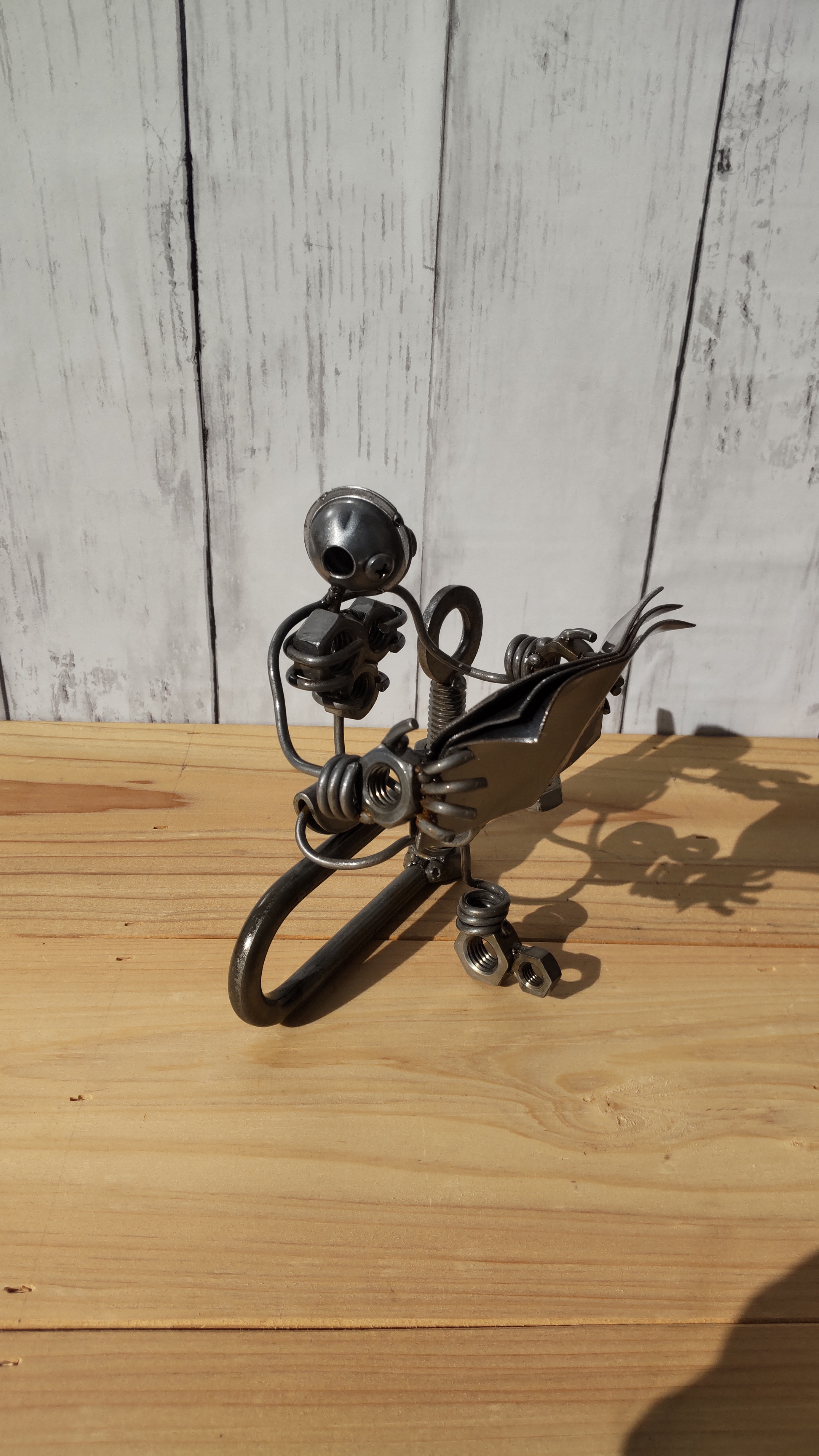 『読む人』 Japan handmade