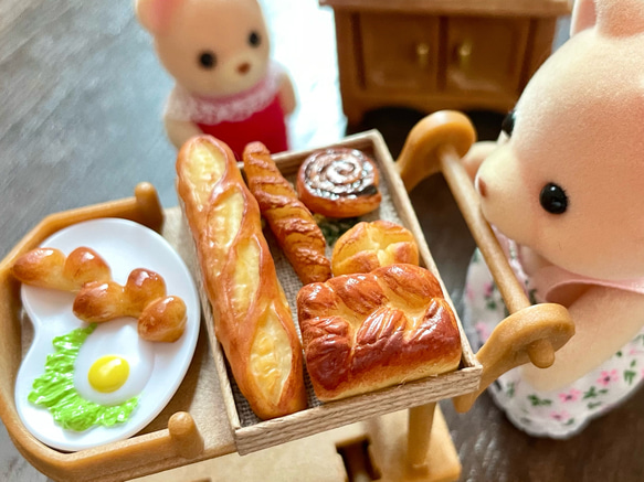 ビーフシチュー　ハンドメイド　ミニチュアフード　ミニチュアパン ビーフシチュー ハンドメイド ミニチュアフード ミニチュアパン