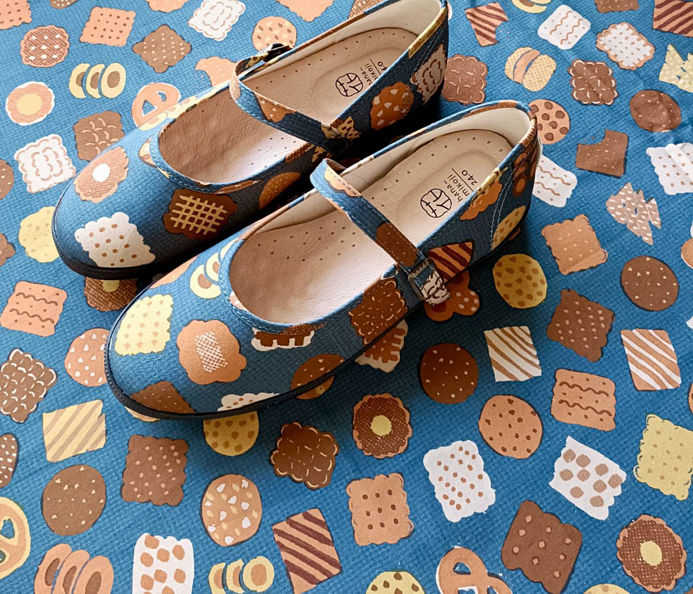 gochisou×hanamikoji ストラップシューズ【クッキー】 靴 シューズ